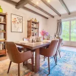Plantivel, La Maison Et Le *