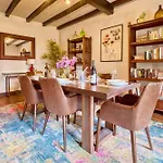 Nyaraló Plantivel, La Maison Et Le *
