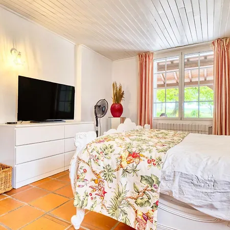 Plantivel, La Maison Et Le