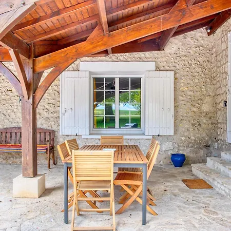 Plantivel, La Maison Et Le Allemans