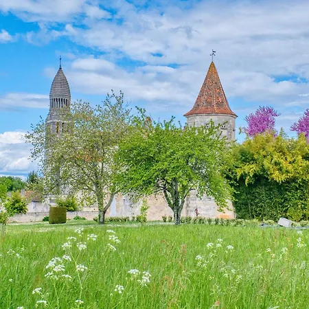 Plantivel, La Maison Et Le Allemans